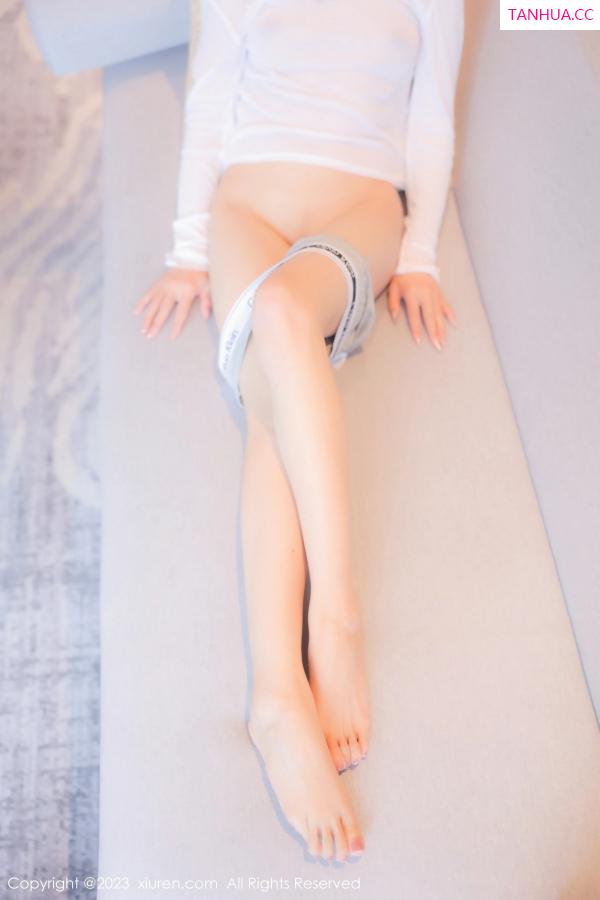 刘蓝蔻 Eva_茜茜 [XiuRen]高清写真图 2023.04.23 No.6619 茜茜Kimi 清纯美腿第56张图片